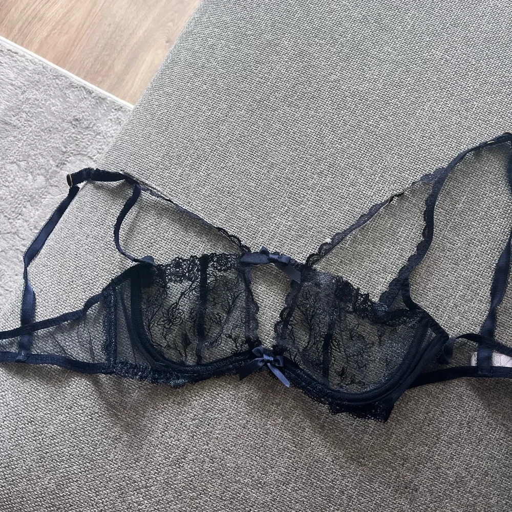 AGENT PROVOCATEUR | Rosa Bra and panty Lingerie Set in Navy Blue - Picture 10 of 11